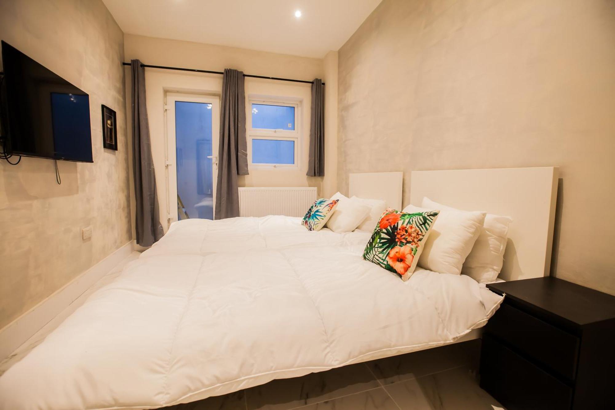 Luxury Fulham 3 Bedroom Garden House London Bagian luar foto